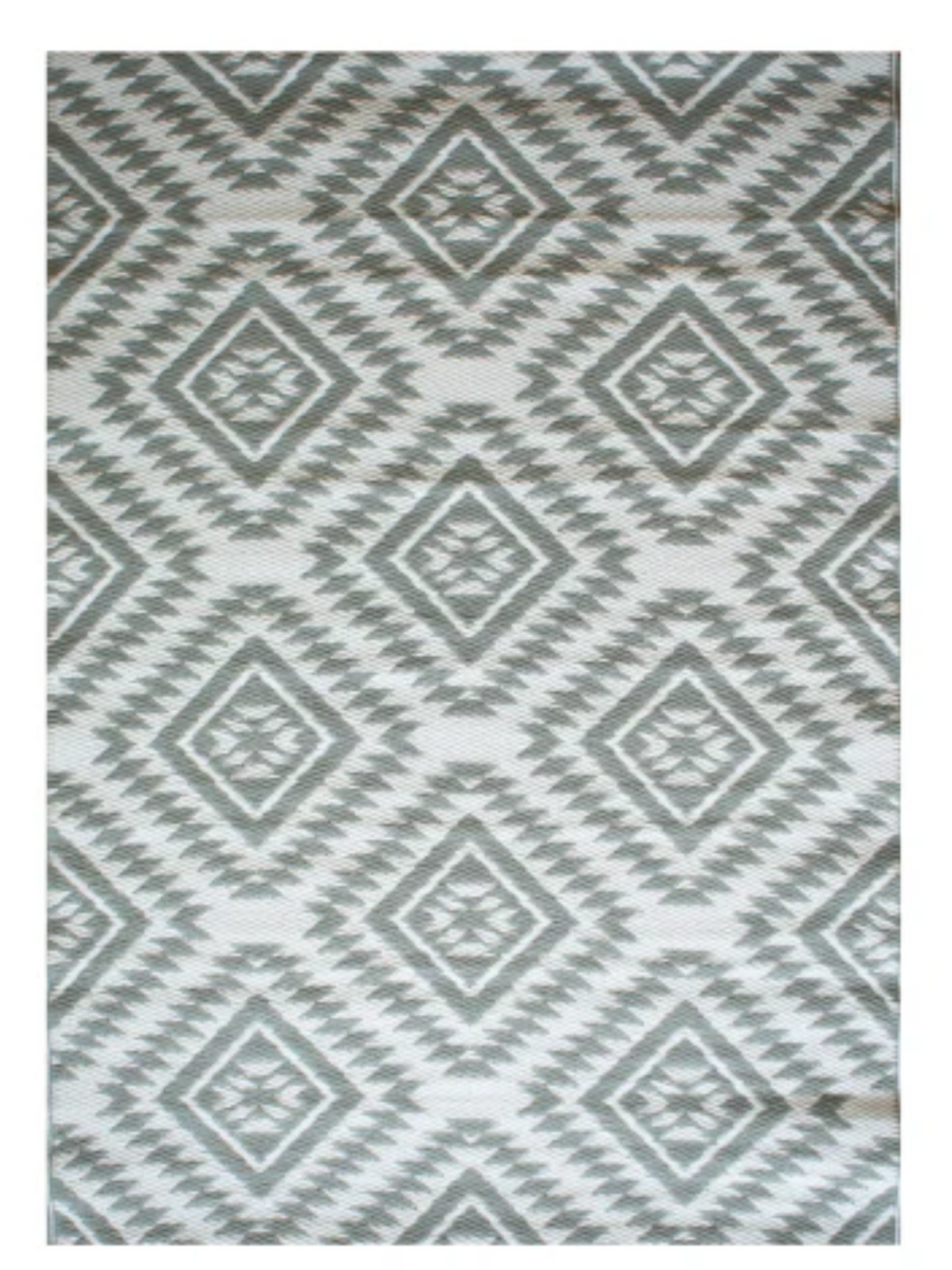 White & Grey Diamonds Rug