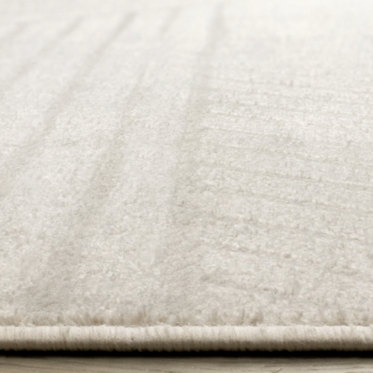 Rug - 7x10 Hayden White Geometric / Section 50