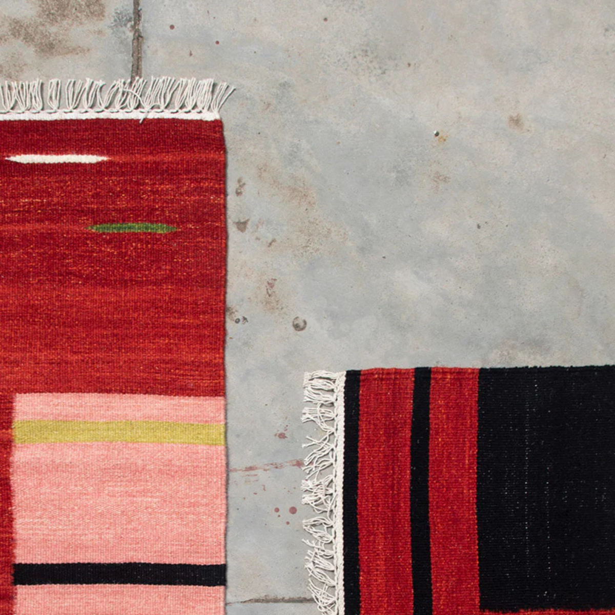 2.3' x 7' - Hand Woven Rose Garden Runner