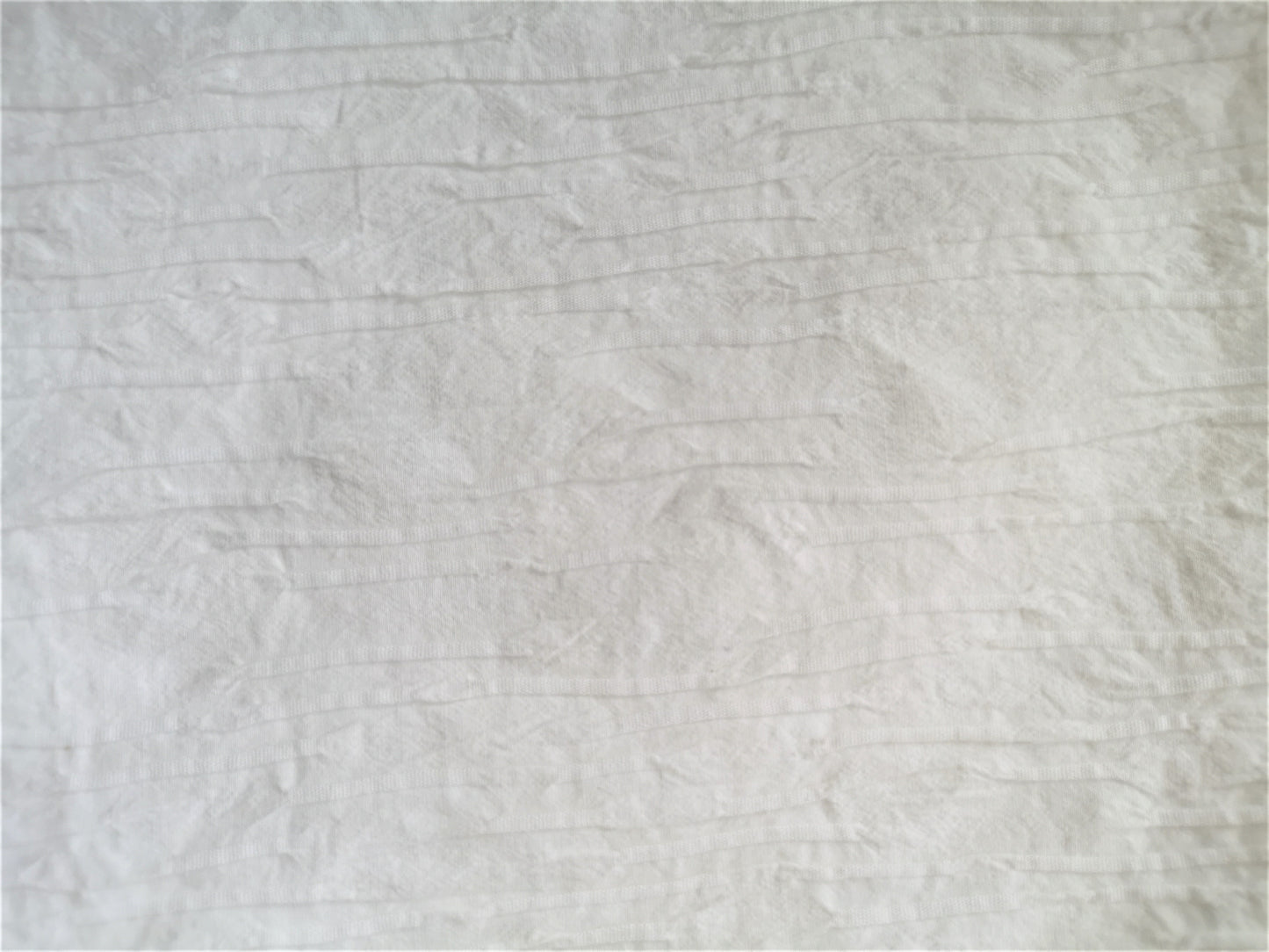 Duvet Set - King White w/ Embossed Coral