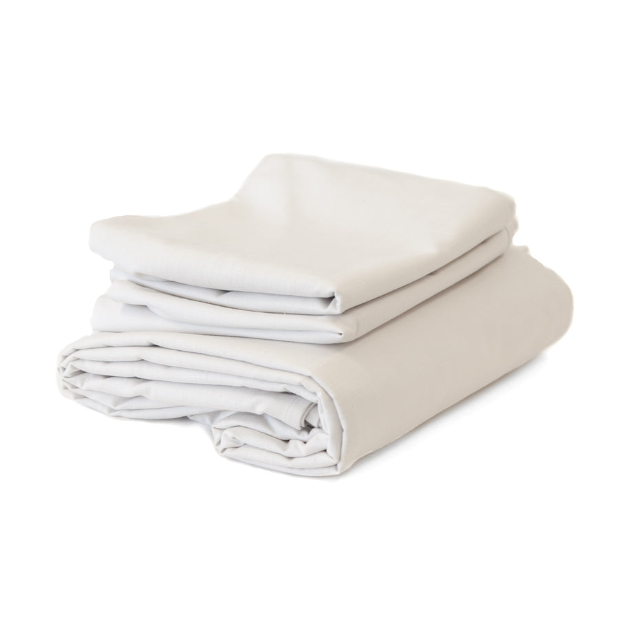 King Hotel Style Cream w/ Shams