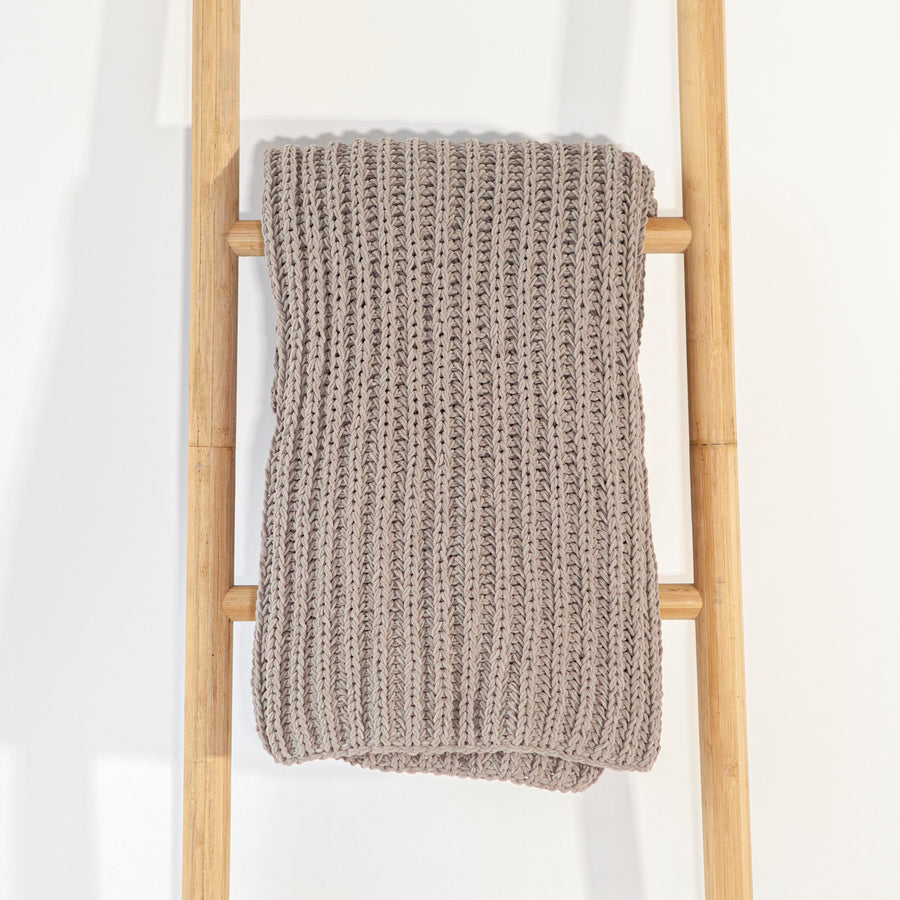 Basic Grey Knitted