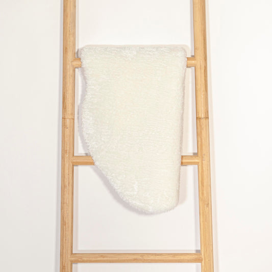 Faux Sheep Skin White Shorthair