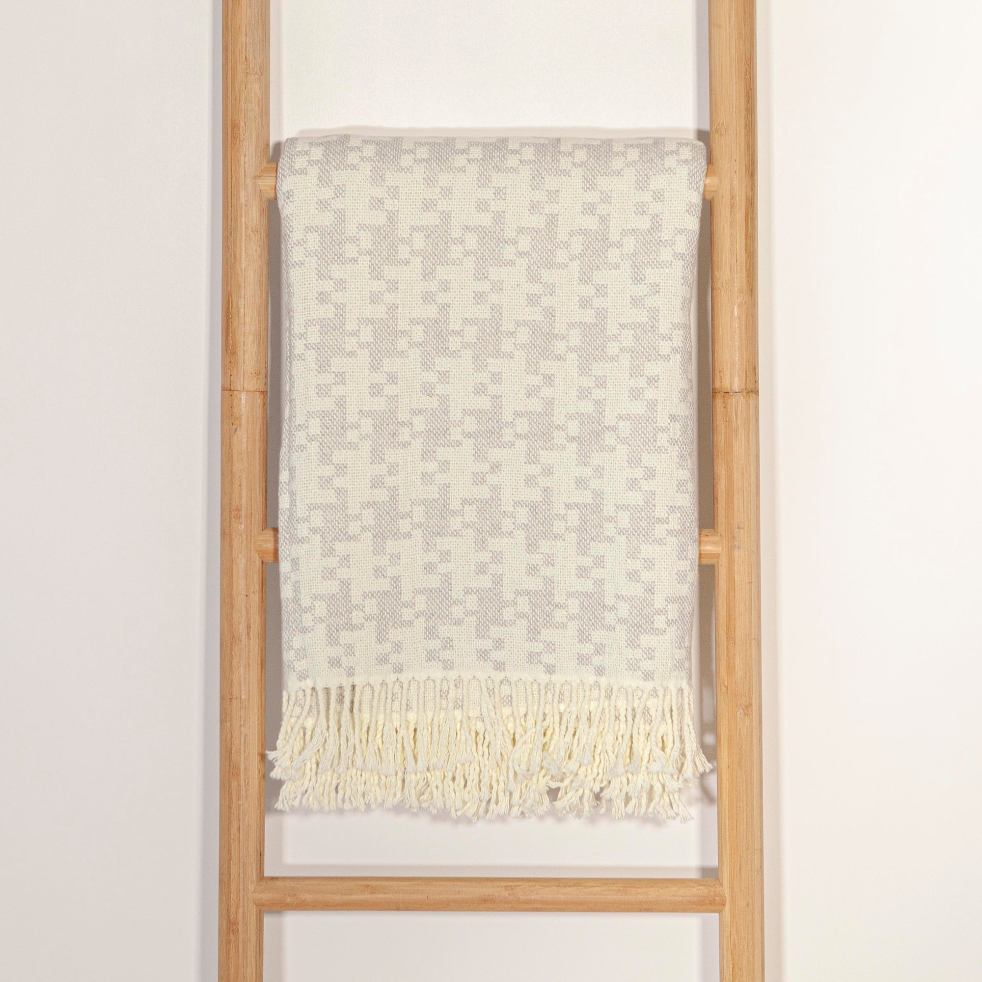 Cream & Grey Houndstooth