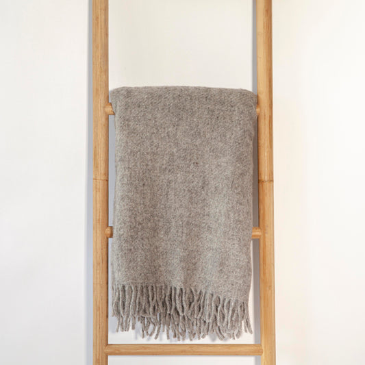 Gotland Natural Grey w/ Fringe