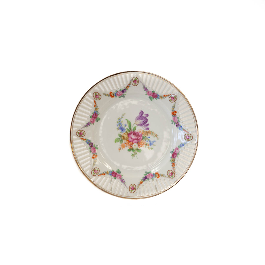 Plate - Small White w/ Flowers