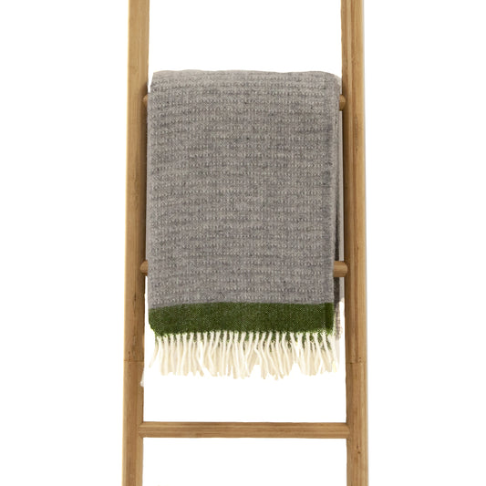 Hampus Grey w/ Green Stripe