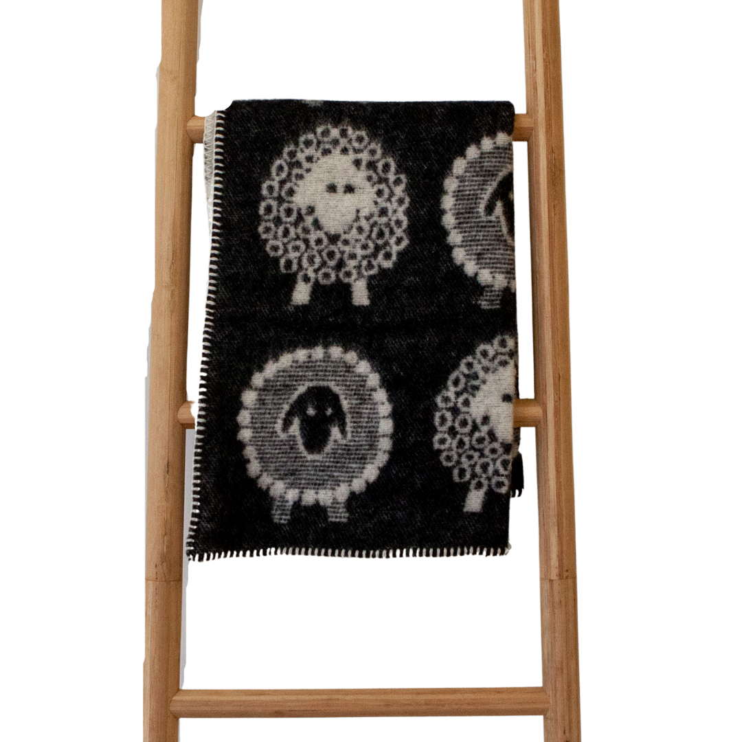 Kids Woolly Sheep Black & White