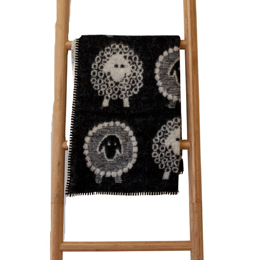 Kids Woolly Sheep Black & White