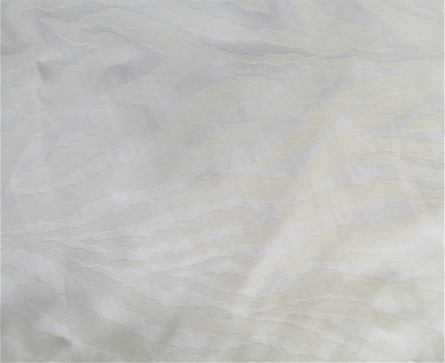 Duvet Set - Queen White on White Zebra Pattern