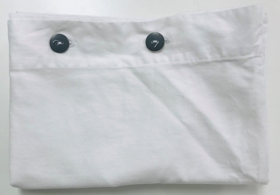 Duvet - Queen White w/ Grey Buttons